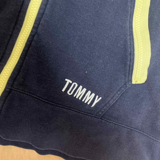 TOMMY HILFIGER(トミーヒルフィガー)の夏用パーカー　TOMMY HILFIGER メンズのトップス(パーカー)の商品写真