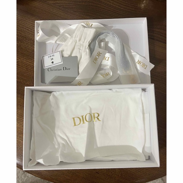 Christian Dior(クリスチャンディオール)のDIOR フォンホルダー　サドル　iPhone スマホ/家電/カメラのスマホアクセサリー(iPhoneケース)の商品写真