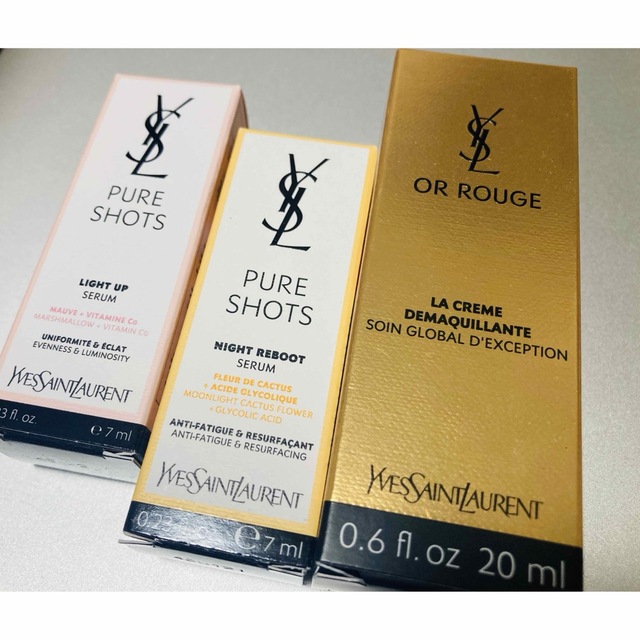 Yves Saint Laurent(イヴサンローラン)のイヴ・サンローラン試供品(お値下げしました！) コスメ/美容のキット/セット(サンプル/トライアルキット)の商品写真