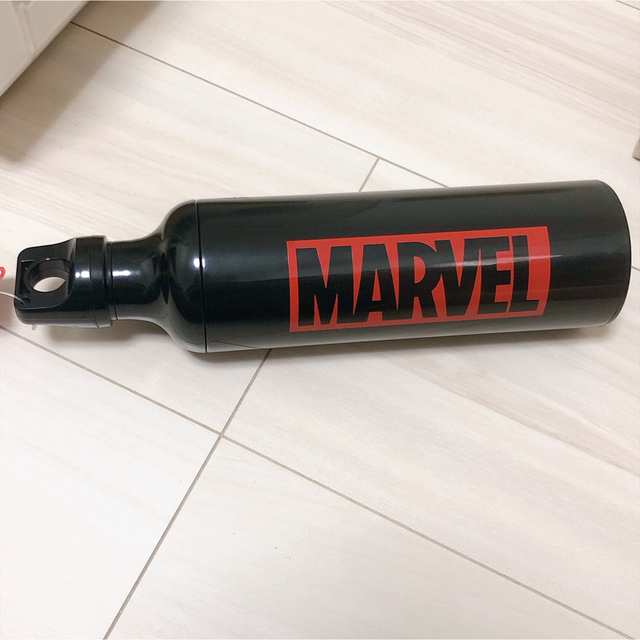 MARVEL(マーベル)のMARVEL マーベル プレミアム 折りたたみ かさ 黒 傘 ブラック 赤 エンタメ/ホビーのアニメグッズ(その他)の商品写真