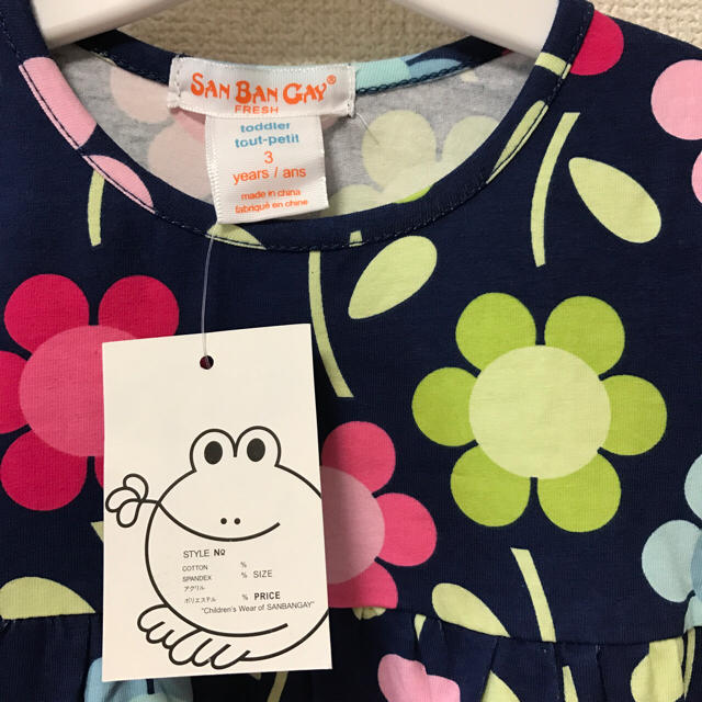 GYMBOREE(ジンボリー)の新品！ワンピース✨インポート 花柄 フラワー ジンボリー GAP カーターズ キッズ/ベビー/マタニティのキッズ服女の子用(90cm~)(ワンピース)の商品写真