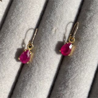 Crimson ... Ruby 14kgf(ピアス)