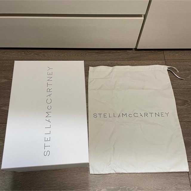 Stella McCartney(ステラマッカートニー)の新品！箱つき！STELLAMcCARTNEY レディーススニーカー レディースの靴/シューズ(スニーカー)の商品写真