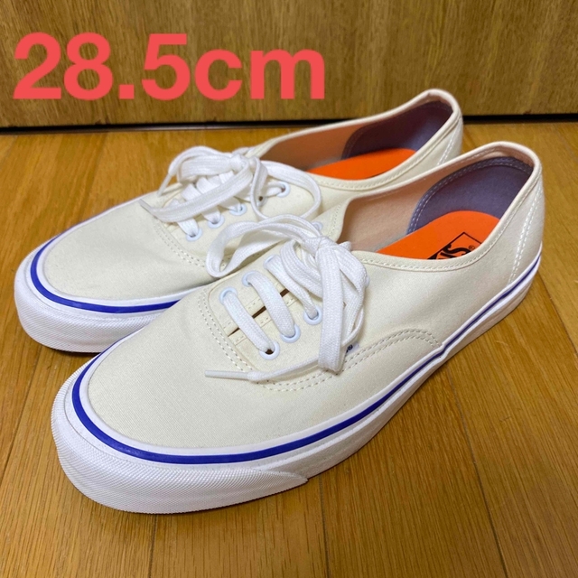 AUTHENTIC（VANS） - vans オーセンティック 28.5cm US10.5の通販 by