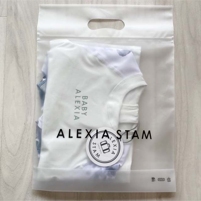 ALEXIA STAM(アリシアスタン)のSun Lovers Uniform 2023 Comfy Time キッズ/ベビー/マタニティのキッズ服男の子用(90cm~)(水着)の商品写真