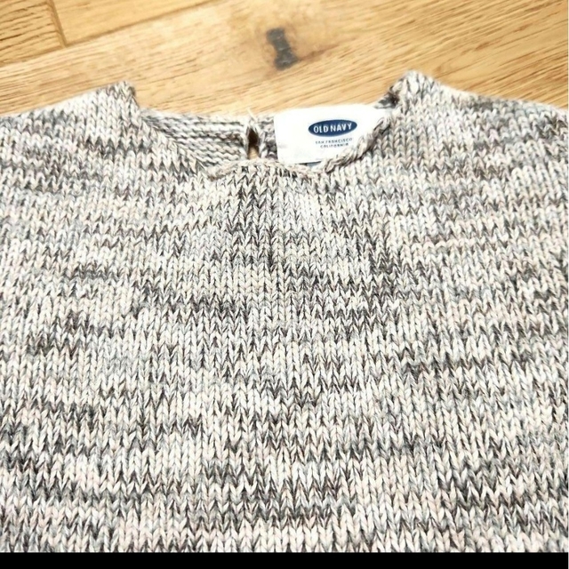 Old Navy(オールドネイビー)のOLD NAVY オールドネイビー 半袖 ニット セーター 95サイズ グレー キッズ/ベビー/マタニティのキッズ服女の子用(90cm~)(ニット)の商品写真