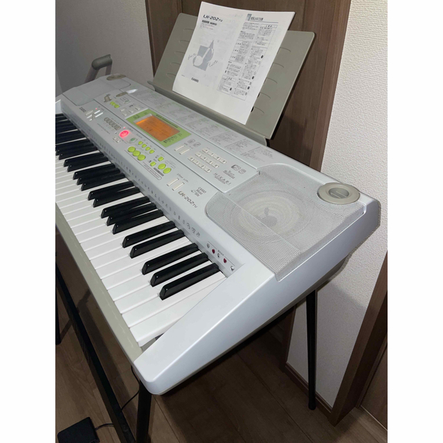 CASIO カシオ 光ナビゲーション 電子ピアノ キーボード　LK-202TV