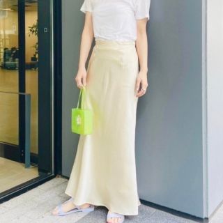 エディットフォールル(EDIT.FOR LULU)のabc LULU satin bias maxi skirt(ロングスカート)