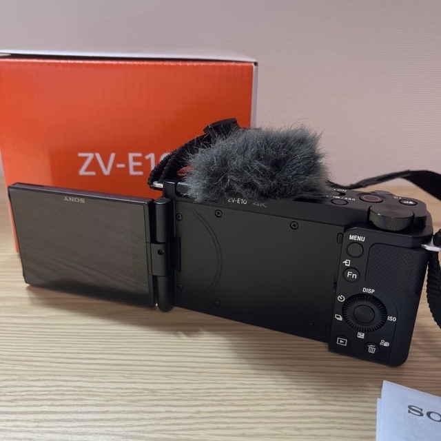 SONY(ソニー)のSONY  デジタル一眼カメラ VLOGCAM ZV-E10 スマホ/家電/カメラのカメラ(ミラーレス一眼)の商品写真