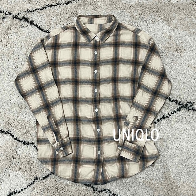 UNIQLO(ユニクロ)の＊即日発送＊ユニクロ UNIQLO チェックシャツ Sサイズ レディースのトップス(シャツ/ブラウス(長袖/七分))の商品写真
