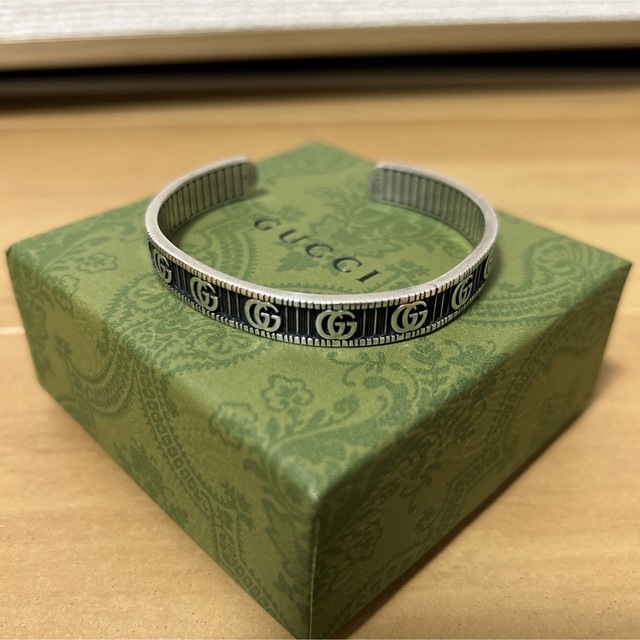お値下げしました!GUCCI ダブルG シルバー ブレスレット 非常に高い