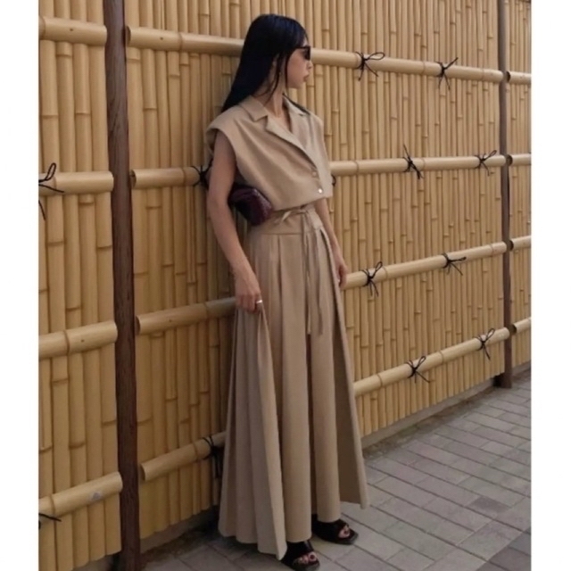 Ameri MANY WAY SHORT JACKET WITH SKIRT | angeloawards.com