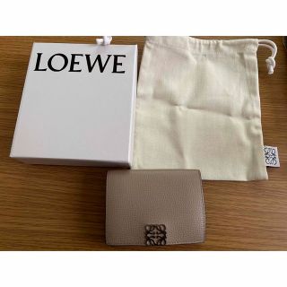 即日発送 LOEWE アナグラム トライフォール ウォレット diarionuevodia