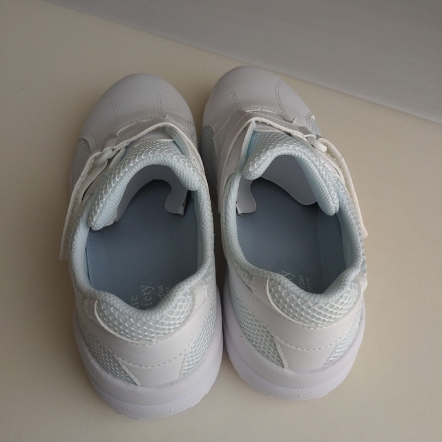 ミドリ安全(ミドリアンゼン)のCSS-01N　ホワイト メンズの靴/シューズ(スニーカー)の商品写真