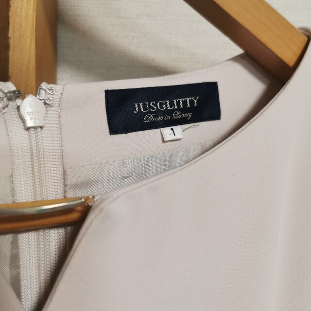 JUSGLITTY(ジャスグリッティー)のジャスグリッティー🌹JUSGLITTY　サイズ1 レディースのワンピース(ひざ丈ワンピース)の商品写真