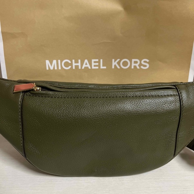 Michael Kors(マイケルコース)のMICHAEL KORS★ウエストバッグ★新品未使用 レディースのバッグ(ボディバッグ/ウエストポーチ)の商品写真