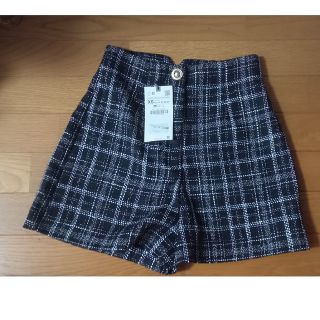 ザラ(ZARA)のzara　チェックハイウエストパンツ(ショートパンツ)