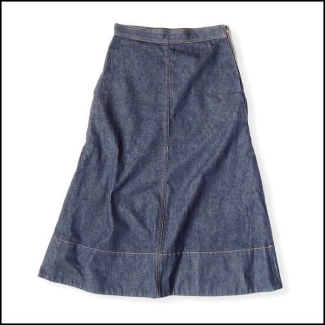 MADISONBLUE(マディソンブルー)のマディソンブルー  Trapaze Denim skirt レディースのスカート(ロングスカート)の商品写真