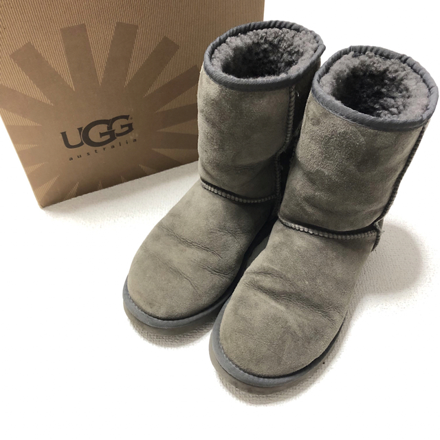 UGG アグ ムートンブーツ グレー