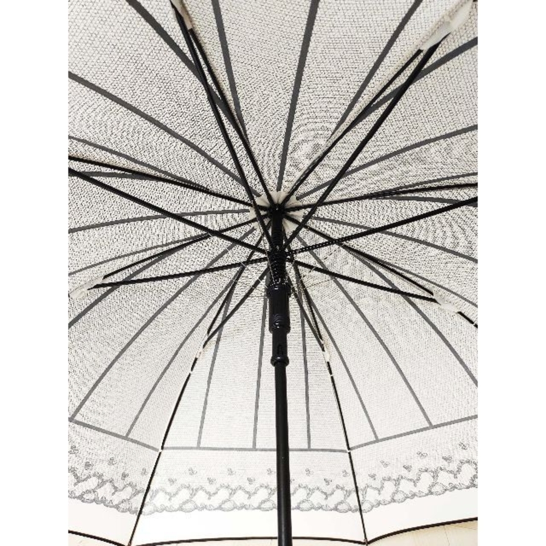 Chantal Thomass(シャンタルトーマス)のChantal Thomass 雨/日傘 コルセット CT1068（アイボリー） レディースのファッション小物(傘)の商品写真