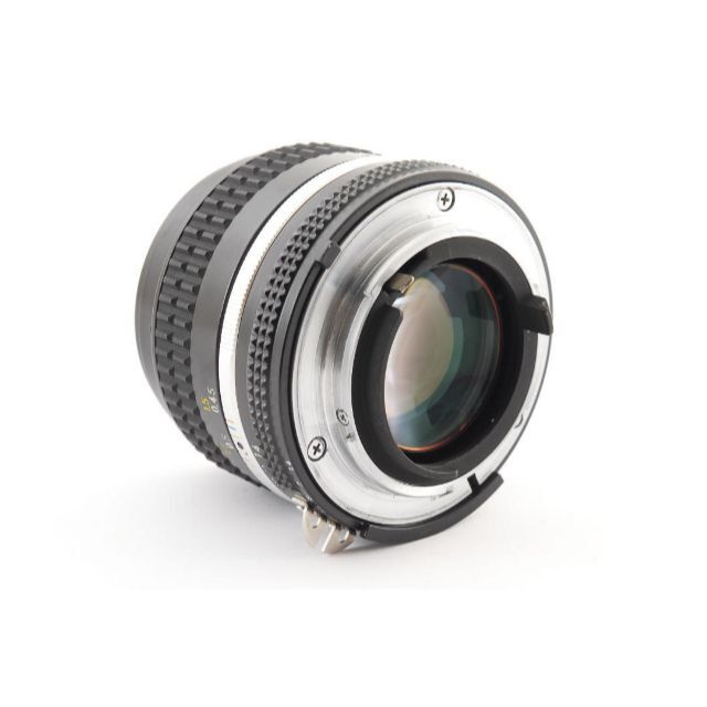 新品級 ニコン AI-S NIKKOR 50㎜ f1.4 MF レンズ Y093 オンライン