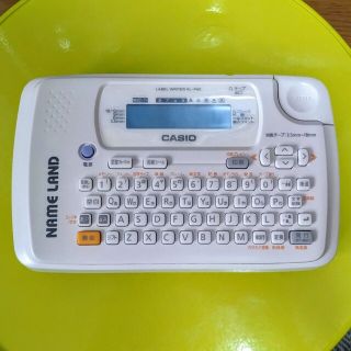 カシオ(CASIO)の美品 CASIO ネームランド アダプター付 KL-P40-WE おまけ付き(オフィス用品一般)