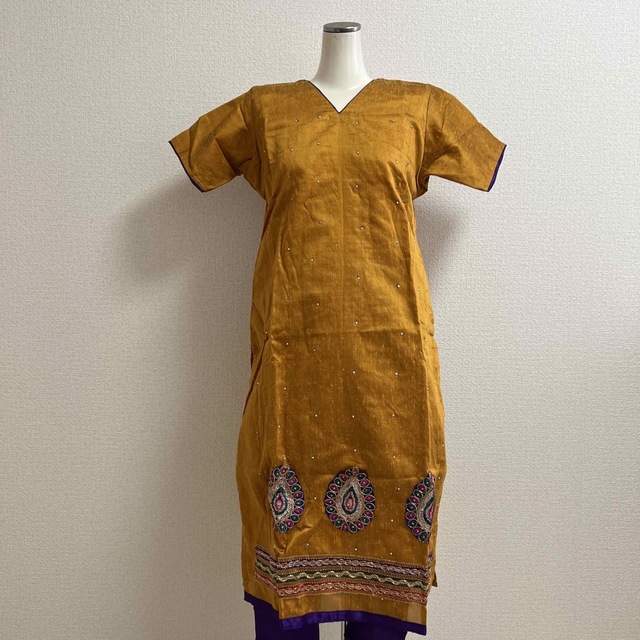 【No.224】インド　民族衣装　パンジャビドレス パンジャビスーツ