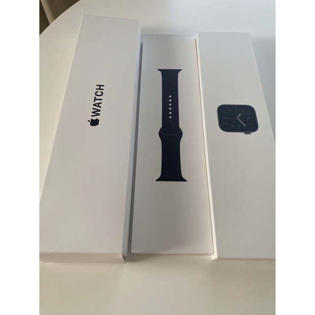 Apple Watch SE 40mm space gray aluminum