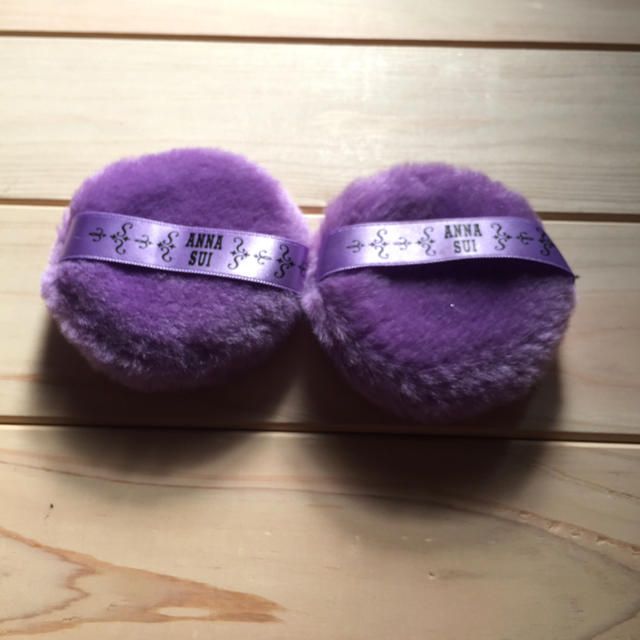 ANNA SUI(アナスイ)のANNA SUIパフL 2こ コスメ/美容のベースメイク/化粧品(その他)の商品写真