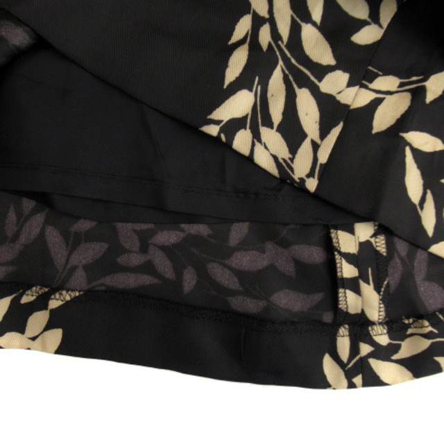 IENA(イエナ)のイエナ IENA フレアスカート ミモレ丈 総柄 40 黒 ブラック ベージュ レディースのスカート(ひざ丈スカート)の商品写真