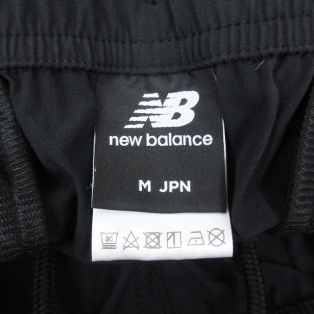 New Balance(ニューバランス)のニューバランス ショートパンツ 短パン カーゴパンツ M 白 黒 /FF19 メンズのパンツ(ショートパンツ)の商品写真