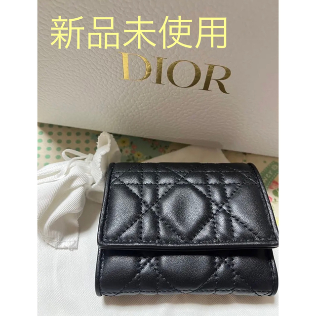最終値下げ 新品未使用 Dior財布レディディオール ロータスウォレット 黒-