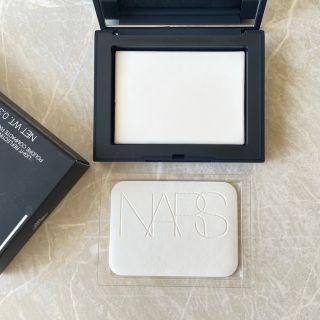 ナーズ(NARS)のNARS！大人気！年中定番のパウダー✨✨(フェイスパウダー)