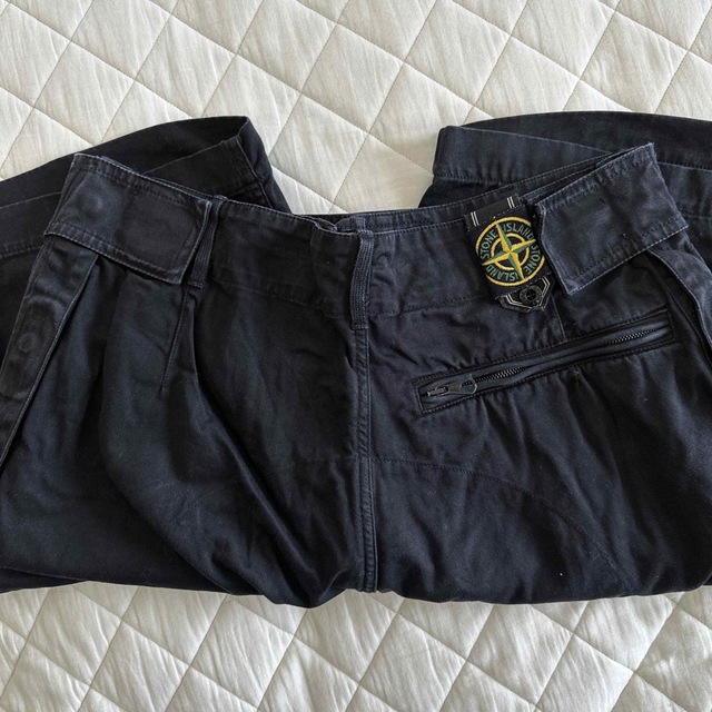 STONE ISLAND(ストーンアイランド)のSTONE ISLAND ハーフカーゴパンツ メンズのパンツ(ワークパンツ/カーゴパンツ)の商品写真