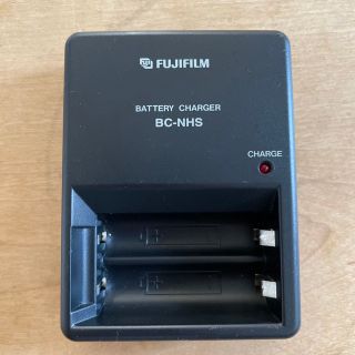 フジフイルム(富士フイルム)のフジフイルム FUJIFILM バッテリーチャージャー BC-NHS(バッテリー/充電器)