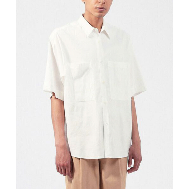 TOMORROWLAND トゥモローランド シャツ 半袖 ホワイト メンズのトップス(シャツ)の商品写真
