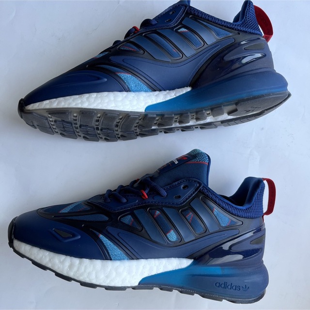 Originals（adidas）(オリジナルス)のアディダス ZX 2K BOOST 2.0 ＺＸ ２Ｋ ブースト ２．０ レディースの靴/シューズ(スニーカー)の商品写真