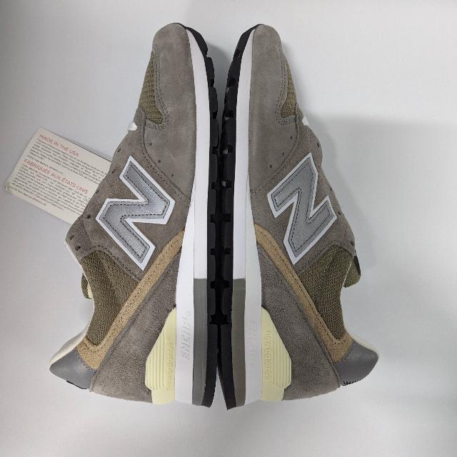 New Balance(ニューバランス)の【訳あり】ニューバランス M996GY グレー 【Made in USA 米国直輸入正規品】NEW BALANCE M996 GY Dワイズ 996 スニーカー ランニングシューズ メンズの靴/シューズ(スニーカー)の商品写真