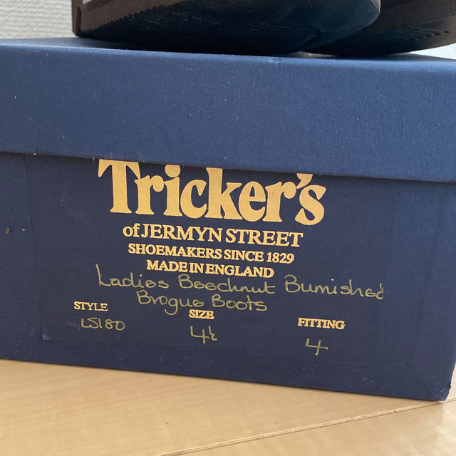 トリッカーズ　Tricker's 革靴　ブーツ 5