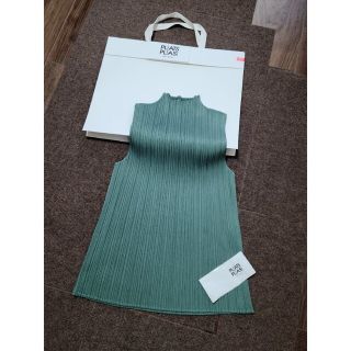プリーツプリーズイッセイミヤケ トップスの通販 2,000点以上 | PLEATS プリーツプリーズイッセイミヤケ トップスの通販 2,000点以上 | PLEATS