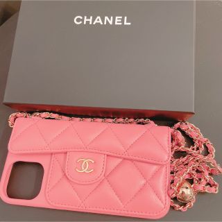 シャネル(CHANEL)の♡未使用品 CHANEL iPhone12pro マトラッセ スマホケース♡(iPhoneケース)