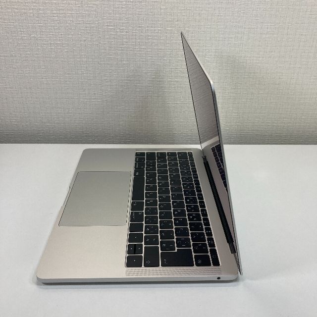 Apple MacBook Pro Core i5 ノートパソコン (J99) | unimac.az