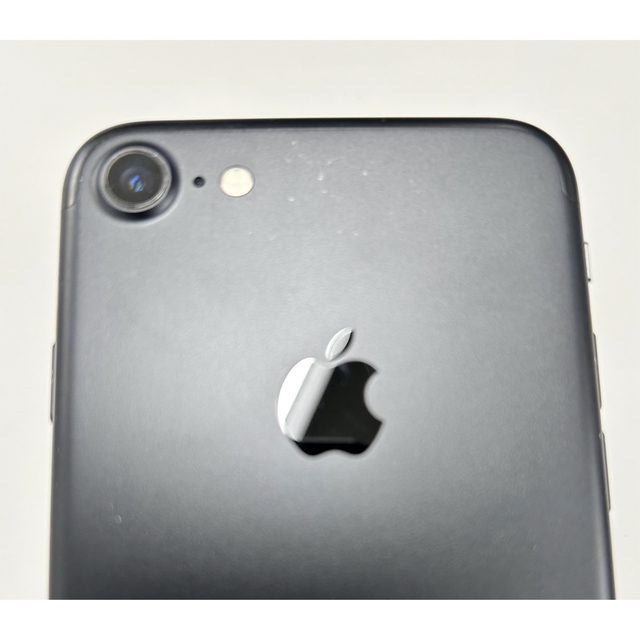 iPhone(アイフォーン)のiPhone7 32GB ブラック スマホ/家電/カメラのスマートフォン/携帯電話(スマートフォン本体)の商品写真