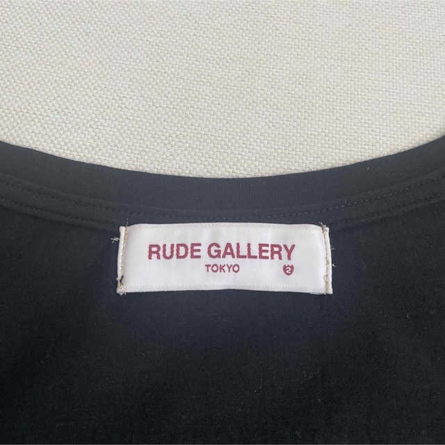 RUDE GALLERY(ルードギャラリー)のRUDE GALLERY ルードギャラリー 半袖　Tシャツ ブラック メンズのトップス(Tシャツ/カットソー(半袖/袖なし))の商品写真