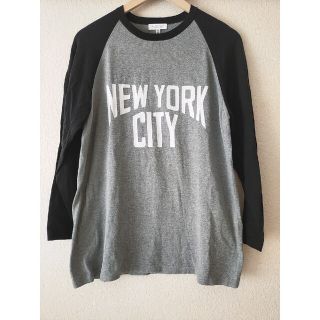 ビューティアンドユースユナイテッドアローズ(BEAUTY&YOUTH UNITED ARROWS)のロゴ入りカットソー七分袖　プルオーバー　NYC ラグランTシャツ　黒グレー(Tシャツ/カットソー(七分/長袖))