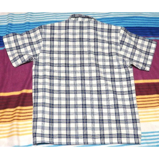 CALTOP(カルトップ)の古着 CALTOP チャックシャツ M(タイト）アメリカ製 ホワイト ブルー メンズのトップス(シャツ)の商品写真