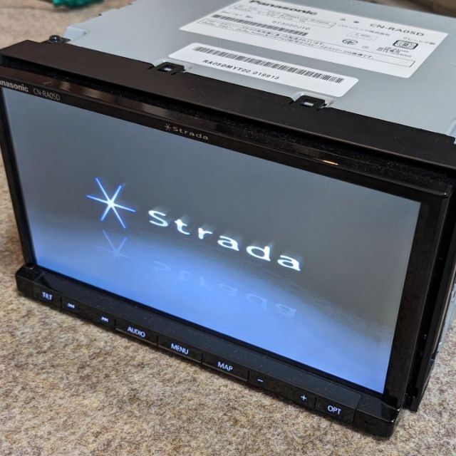 【値下げ】Panasonic Strada CN-RA05D（2022年版地図）