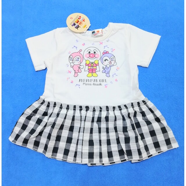 アンパンマン(アンパンマン)の新品　100cm　アンパンマン　2022リップルフリル半袖Tシャツ　ブラック キッズ/ベビー/マタニティのキッズ服女の子用(90cm~)(Tシャツ/カットソー)の商品写真