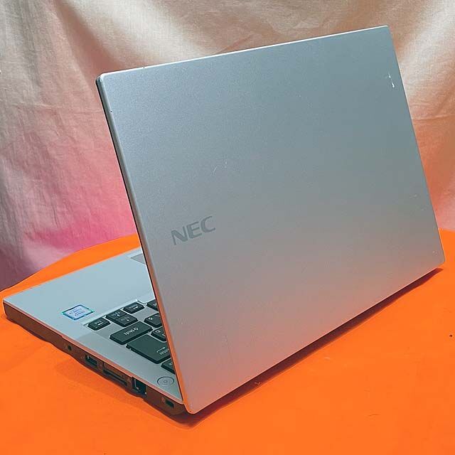 現品直販ノートPC◆NEC軽量ノート　UltraLite VB◆かばんに入れてね◆その①