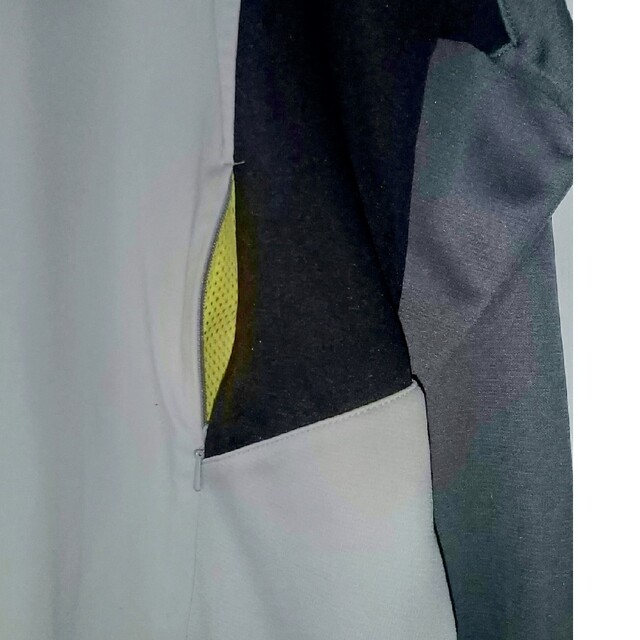 NIKE(ナイキ)のナイキ ジャンパー (ポリエステル素材) メンズのジャケット/アウター(ナイロンジャケット)の商品写真